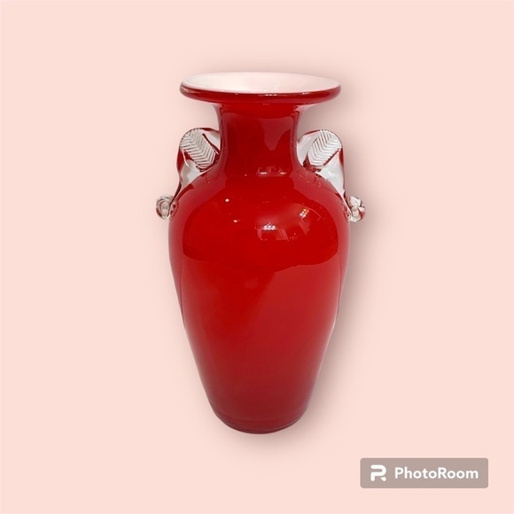 Dalian Snowflake Company Art Glass Blown Red & White 8" Vase - Picture 1 of 8